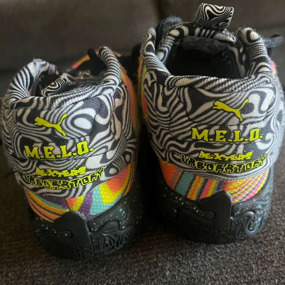 Boys size 3 puma x dexters laboratory basketball shoes gently worn